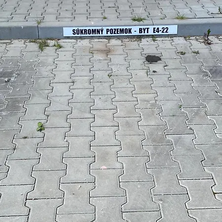 Lägenhet Tomi *